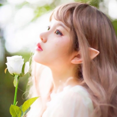 2025最新爆款高清女生头像来袭,时尚感拉满! 女生头像 第14张 2025最新爆款高清女生头像来袭,时尚感拉满! 女生头像 第14张