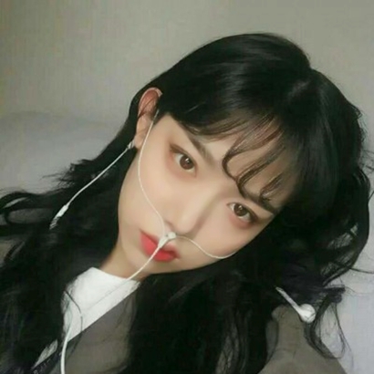 超绝!真人女生气质微信头像来袭 女生头像 第24张 超绝!真人女生气质微信头像来袭 女生头像 第24张
