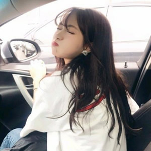 2025超清新可爱女生微信头像合集!小众ins风 / 治愈系 女生头像 第13张 2025超清新可爱女生微信头像合集!小众ins风 / 治愈系 女生头像 第13张