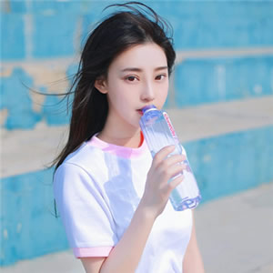 温柔破碎!清新伤感女生侧脸背影小众头像大全 女生头像 第4张 温柔破碎!清新伤感女生侧脸背影小众头像大全 女生头像 第4张