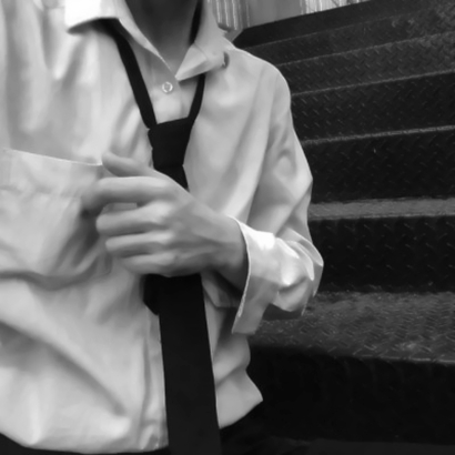 被帅到!不露脸不露头的男生领带白衬衫头像 男生头像 第2张 被帅到!不露脸不露头的男生领带白衬衫头像 男生头像 第2张
