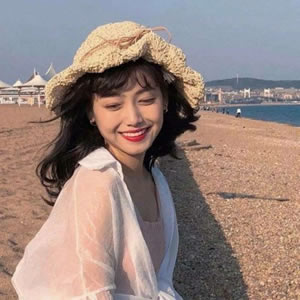 2025最新女生头像大全：唯美时尚风合集，温柔高级感头像任你选！ 女生头像 第1张