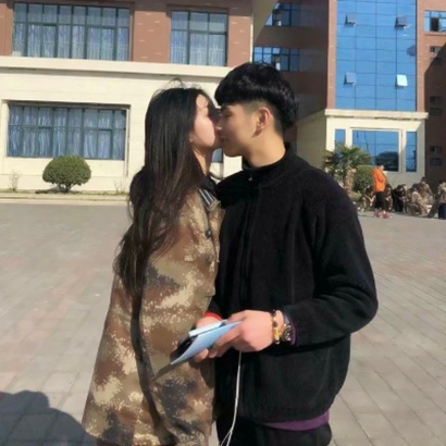真人情侣头像一对两张配对 情侣头像 第13张 真人情侣头像一对两张配对 情侣头像 第13张