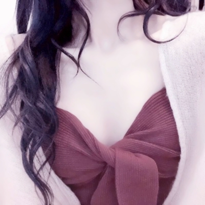 宝藏女生锁骨头像来袭,不露脸也超绝 女生头像 第32张 宝藏女生锁骨头像来袭,不露脸也超绝 女生头像 第32张