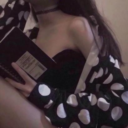 姐妹们快码住!不露脸不露头的超绝性感头像女 女生头像 第17张 姐妹们快码住!不露脸不露头的超绝性感头像女 女生头像 第17张