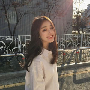 2025最新女生头像大全：唯美时尚风合集，温柔高级感头像任你选！ 女生头像 第8张