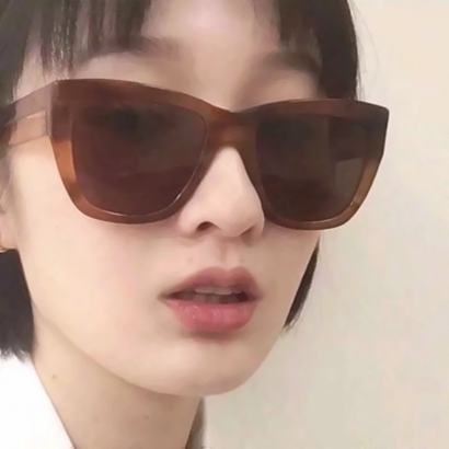 氛围感拉满!女生伤感孤独高清头像来袭 女生头像 第18张 氛围感拉满!女生伤感孤独高清头像来袭 女生头像 第18张