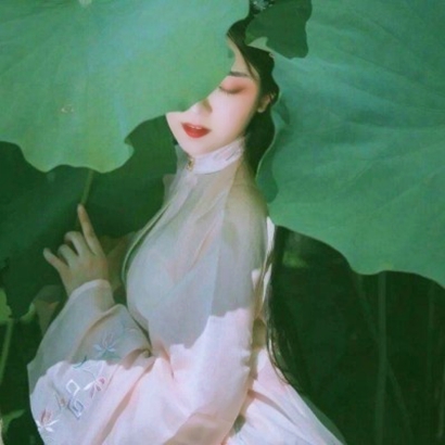 被这组绿色系女生高清QQ头像美哭啦 女生头像 第15张