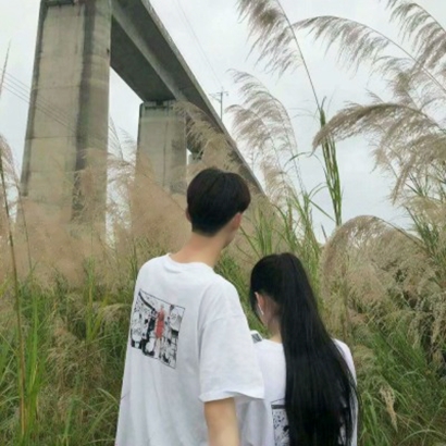 氛围感拉满!高清情侣头像有意境一左一右 情侣头像 第28张 氛围感拉满!高清情侣头像有意境一左一右 情侣头像 第28张
