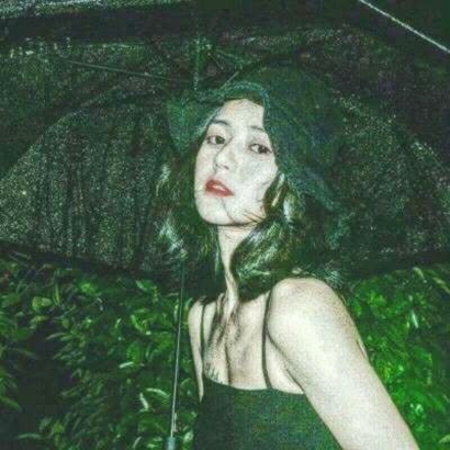被这组绿色系女生高清QQ头像美哭啦 女生头像 第14张