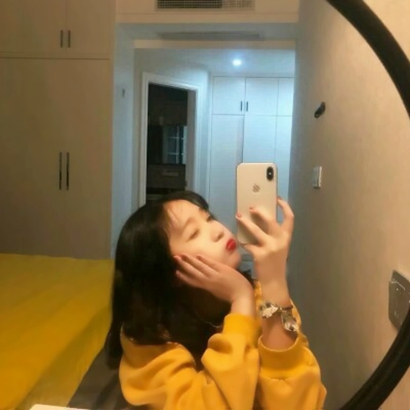 被这组高冷短发气质女神头像美哭 女生头像 第9张