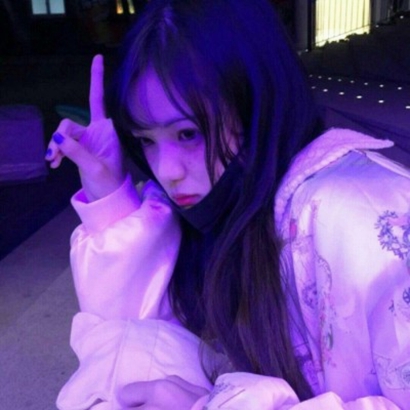被紫色系真人女生头像帅到! 超酷风来袭 女生头像 第2张 被紫色系真人女生头像帅到! 超酷风来袭 女生头像 第2张