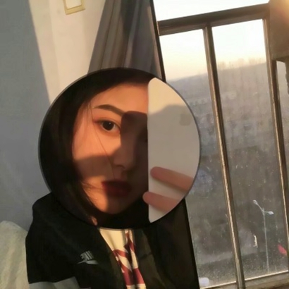镜子头像女生真人,女生对镜子拍照 女生头像 第13张 镜子头像女生真人,女生对镜子拍照 女生头像 第13张