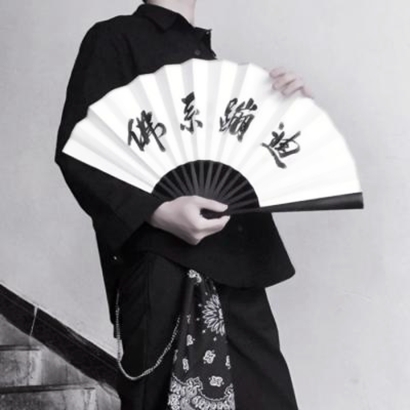 超酷!不露头不露脸的男生扇子头像来袭 男生头像 第5张 超酷!不露头不露脸的男生扇子头像来袭 男生头像 第5张