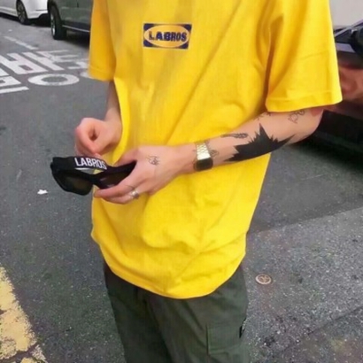超酷！不露脸部位的社会感情侣头像来袭 情侣头像 第2张