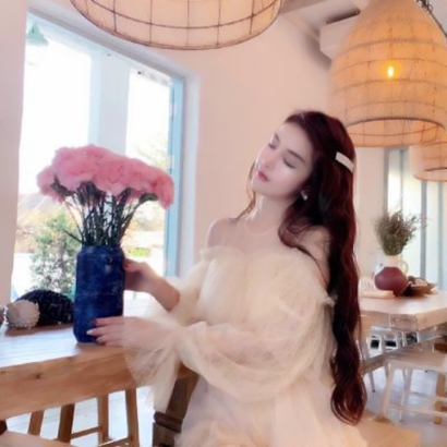 气质名媛风格的女生头像,美到犯规 女生头像 第4张 气质名媛风格的女生头像,美到犯规 女生头像 第4张