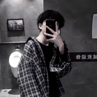 挡脸也挡不住的帅气!手机挡脸帅哥头像来袭 男生头像 第15张 挡脸也挡不住的帅气!手机挡脸帅哥头像来袭 男生头像 第15张