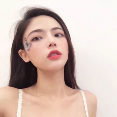 真人女生时尚潮流头像大全,速来围观! 女生头像 第1张 真人女生时尚潮流头像大全,速来围观! 女生头像 第1张
