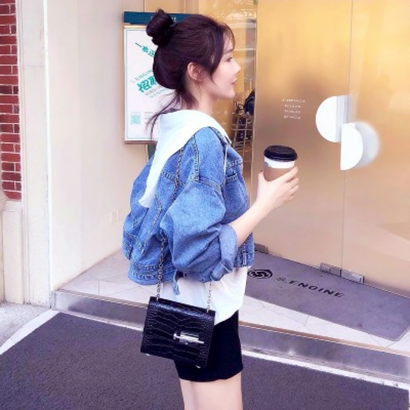 超绝!真人蓝色系女生头像来袭 女生头像 第12张 超绝!真人蓝色系女生头像来袭 女生头像 第12张