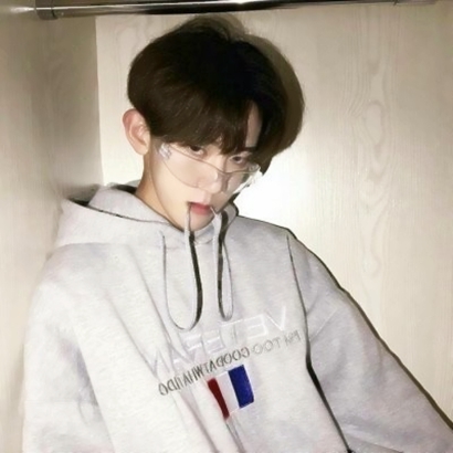 真人一左一右最潮情侣头像来袭 情侣头像 第6张 真人一左一右最潮情侣头像来袭 情侣头像 第6张