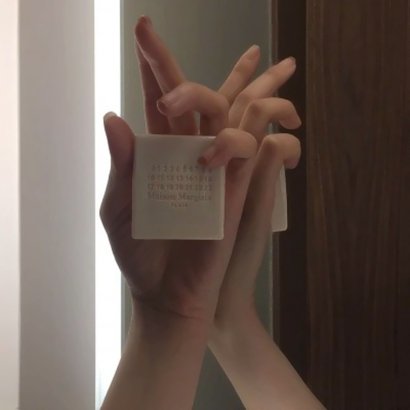 小众高级感的唯美手控头像合集,仙气ins风手部特写 女生头像 第16张 小众高级感的唯美手控头像合集,仙气ins风手部特写 女生头像 第16张
