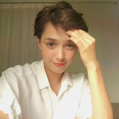 超A欧美女生头像来袭,霸气值拉满! 女生头像 第4张 超A欧美女生头像来袭,霸气值拉满! 女生头像 第4张