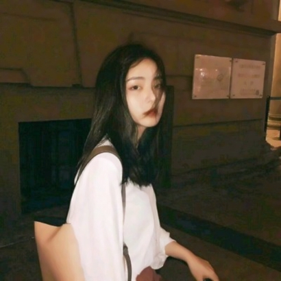 超有氛围感的女生伤感真人头像 女生头像 第3张 超有氛围感的女生伤感真人头像 女生头像 第3张