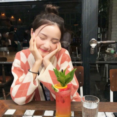 超好看的微信唯美女生头像 女生头像 第14张 超好看的微信唯美女生头像 女生头像 第14张