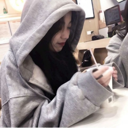 超赞的微信头像时尚女孩图片分享 女生头像 第16张 超赞的微信头像时尚女孩图片分享 女生头像 第16张