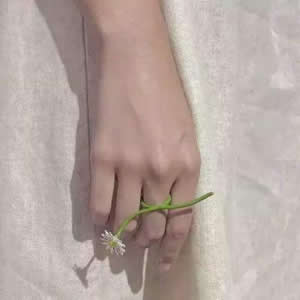 高清手控女生头像|细腻手部特写 女生头像 第1张 高清手控女生头像|细腻手部特写 女生头像 第1张
