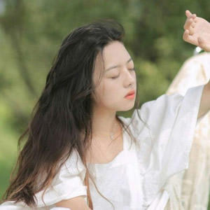 清纯唯美清新女生头像|治愈系氛围感,百搭不挑风格 女生头像 第8张 清纯唯美清新女生头像|治愈系氛围感,百搭不挑风格 女生头像 第8张
