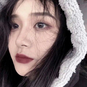 高颜值时尚女生微信头像图片:小众设计感,提升朋友圈格调 女生头像 第12张 高颜值时尚女生微信头像图片:小众设计感,提升朋友圈格调 女生头像 第12张