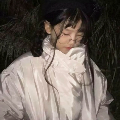 单人情侣头像一人一半设计｜甜酷 / 温柔风任选，适合情侣日常用 情侣头像 第4张