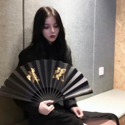 国风美学！手拿扇子女生头像 气质拉满 女生头像 第14张