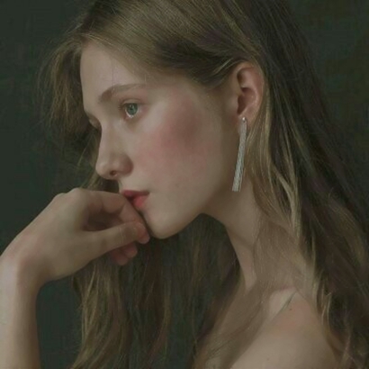 欧美女生意境风头像精选|温柔 / 清冷 / 复古风图片 女生头像 第14张 欧美女生意境风头像精选|温柔 / 清冷 / 复古风图片 女生头像 第14张