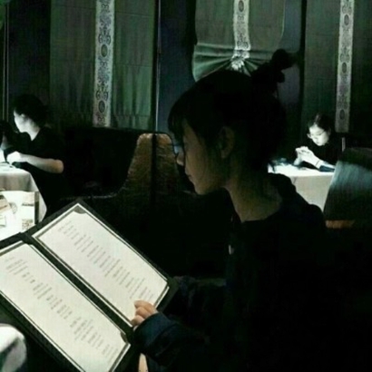 单人情侣头像一人一半设计｜甜酷 / 温柔风任选，适合情侣日常用 情侣头像 第16张