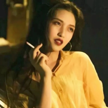 一眼爱上！暖色系温暖女生头像大集合 女生头像 第11张