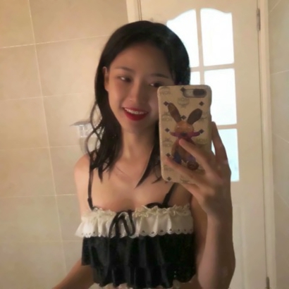 成熟女生必存微信头像|简约高级款,凸显气质不做作 女生头像 第15张 成熟女生必存微信头像|简约高级款,凸显气质不做作 女生头像 第15张