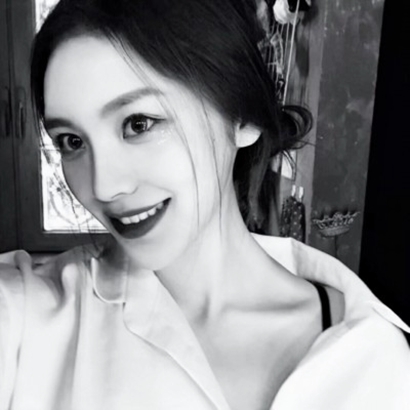 超酷头像女生黑白霸气款 高冷范儿十足不撞款 女生头像 第17张 超酷头像女生黑白霸气款 高冷范儿十足不撞款 女生头像 第17张