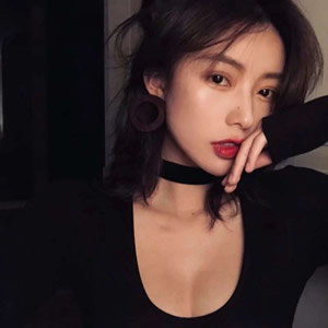 长发御姐头像气质范|高级感拉满,气场全开的女神 女生头像 第9张 长发御姐头像气质范|高级感拉满,气场全开的女神 女生头像 第9张