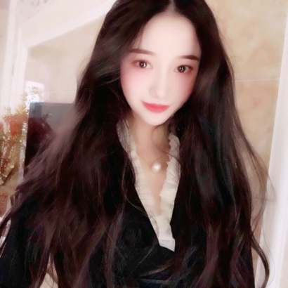 女生高冷成熟头像合集|简约大气风,彰显独立女性魅力 女生头像 第27张 女生高冷成熟头像合集|简约大气风,彰显独立女性魅力 女生头像 第27张