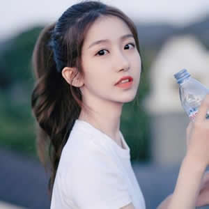 清新脱俗女生头像|治愈系氛围感,温柔不撞款