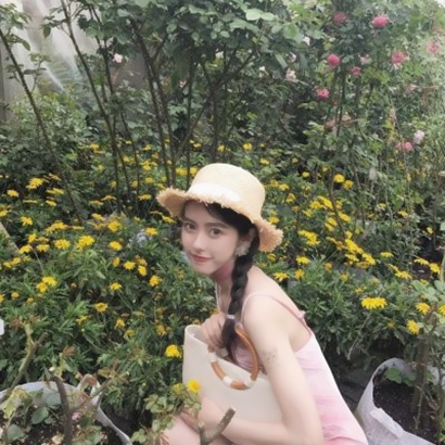 温柔到骨子里!微信头像女生花草合集,百搭不挑风格 女生头像 第31张 温柔到骨子里!微信头像女生花草合集,百搭不挑风格 女生头像 第31张