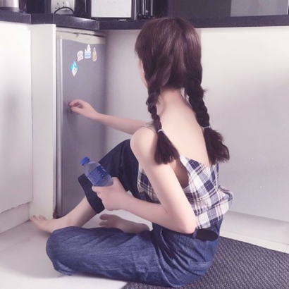 清新感拉满!qq头像侧脸女生 温柔治愈系首选 女生头像 第3张 清新感拉满!qq头像侧脸女生 温柔治愈系首选 女生头像 第3张