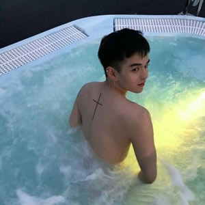 2026热门帅气小清新男生头像:干净少年感,一眼心动 男生头像 第6张 2026热门帅气小清新男生头像:干净少年感,一眼心动 男生头像 第6张