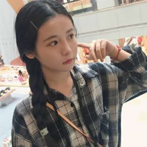 小众不烂大街!时尚个性微信头像女,彰显独特审美超吸睛 女生头像 第9张 小众不烂大街!时尚个性微信头像女,彰显独特审美超吸睛 女生头像 第9张