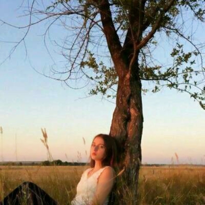 欧美女生意境风头像精选|温柔 / 清冷 / 复古风图片 女生头像 第30张 欧美女生意境风头像精选|温柔 / 清冷 / 复古风图片 女生头像 第30张