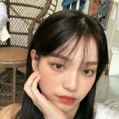 成熟女生必存微信头像|简约高级款,凸显气质不做作 女生头像 第24张 成熟女生必存微信头像|简约高级款,凸显气质不做作 女生头像 第24张