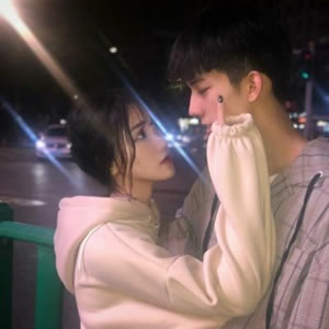 微信情侣头像两张一对真人:高清无水印,甜蜜氛围拉满 情侣头像 第10张 微信情侣头像两张一对真人:高清无水印,甜蜜氛围拉满 情侣头像 第10张