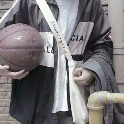 不露脸!男生下半部头像精选 适合喜欢低调个性的你 男生头像 第10张 不露脸!男生下半部头像精选 适合喜欢低调个性的你 男生头像 第10张